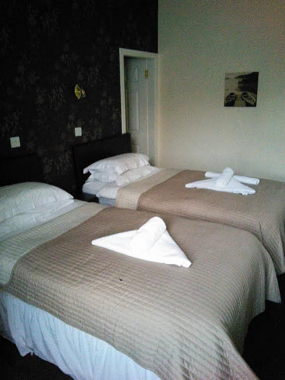 The Market Inn Hotel Castle Douglas ภายนอก รูปภาพ